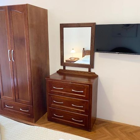 Guesthouse Maver ツレス エクステリア 写真