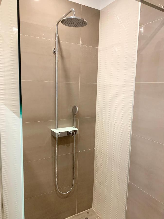 Guesthouse Maver ツレス エクステリア 写真